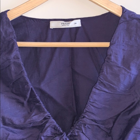 // Vintage PRADA Top // - Picture 3 of 3